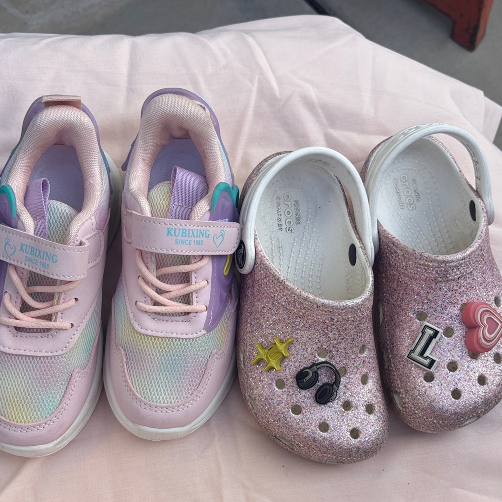 CROCS Kids Pastel Pink Sneakers
